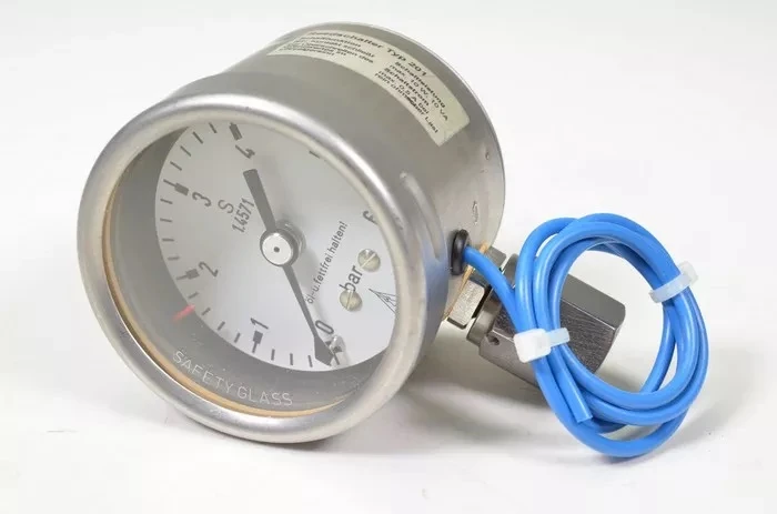 What Industries Depend Heavily on Pressure Gauges Daily?