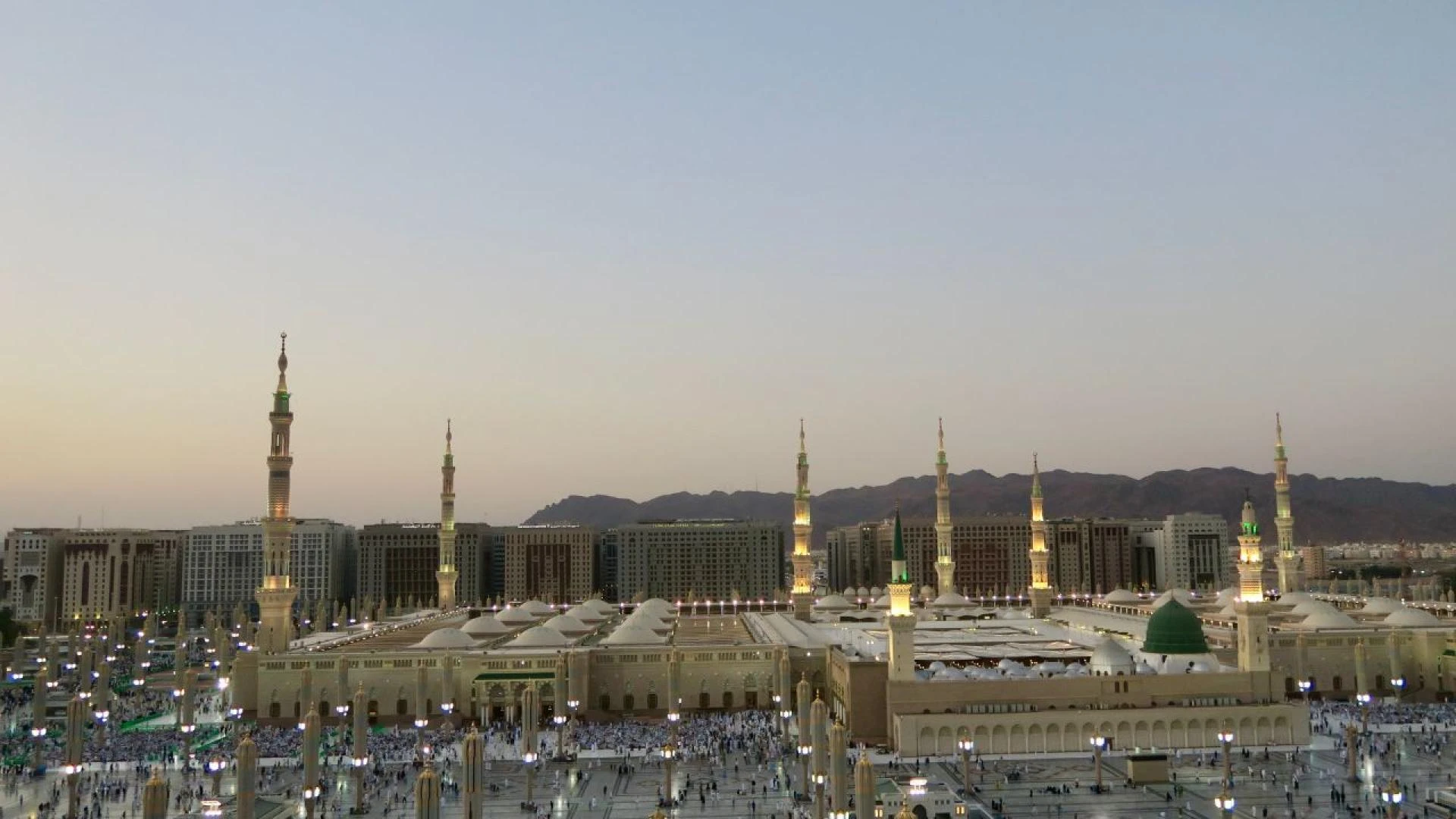 Your Complete Guide to Umrah Travel from New York with Salah Travels