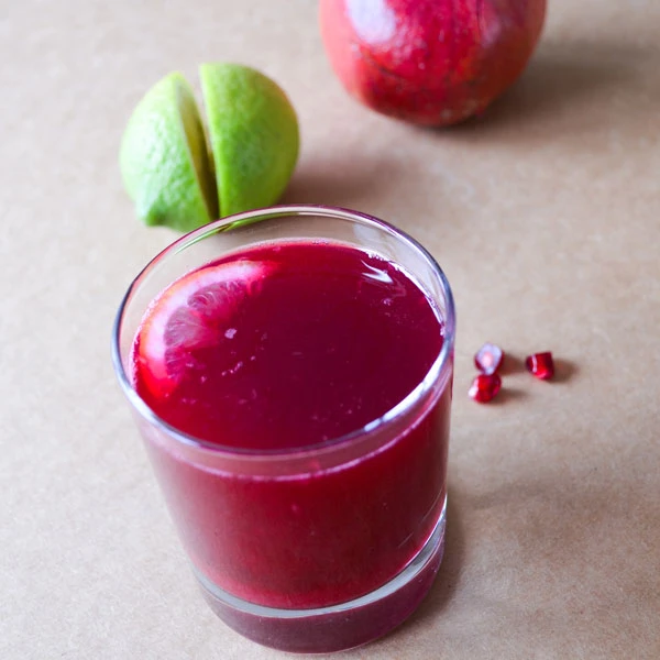 Revitalizing Spirits with Fresh Pomegranate Wellness Elixirs