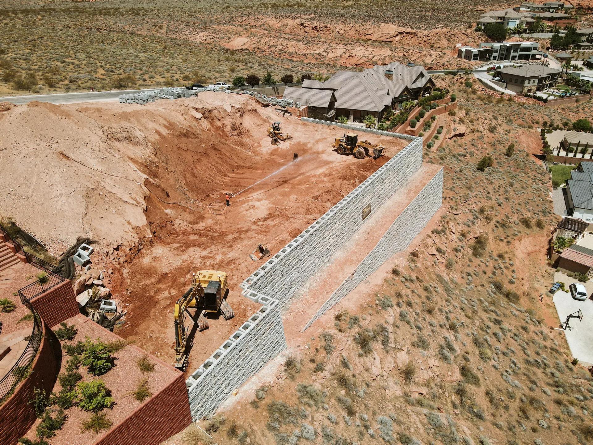 Building a Retaining Wall in Southern Utah: Rock vs. Precast Block