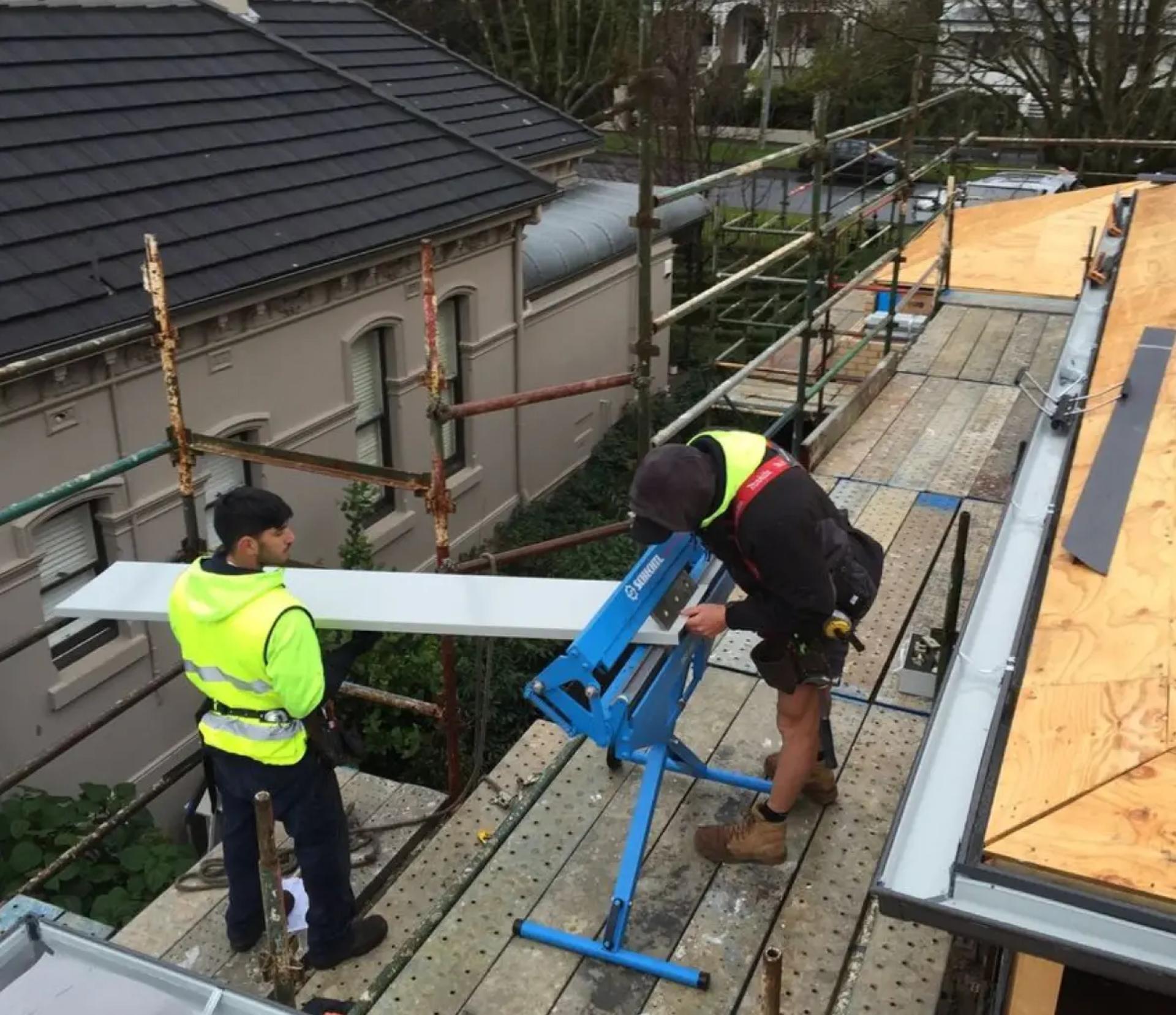 How to Prevent Damaged Roofs in Carrum Downs