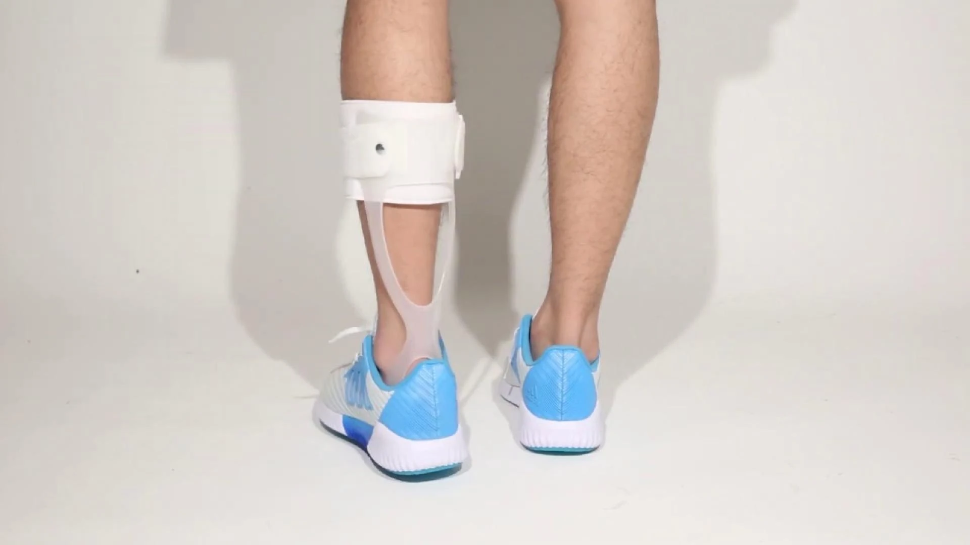 How an Ankle Foot Orthosis Helps You Walk with Confidence Again