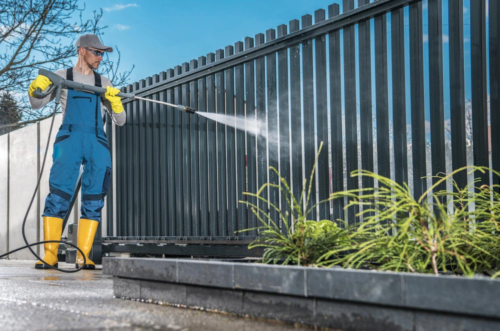 Expert Professional Pressure Washing Services for Homes