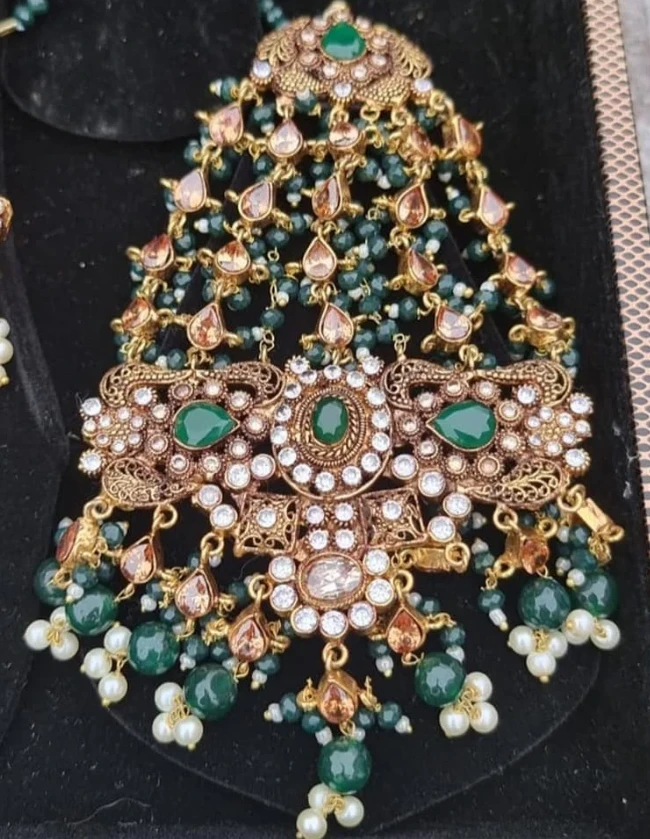 Explore Elegant Pakistani Bridal Jewellery Sets Online with Jewellery by Mash