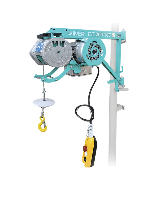 Essential Safety Tips for Operating a 200kg Scaffold Hoist