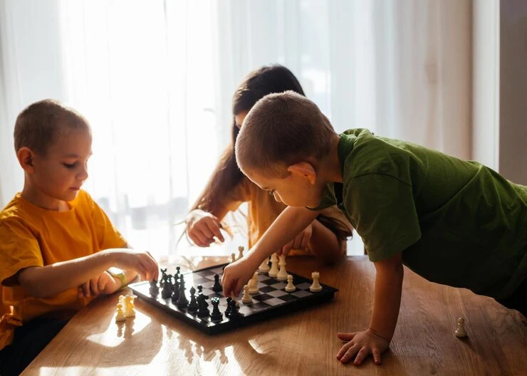 Noticing Short Attention Span in Your Kid? Here is How Chess Helps Kids Build Patience and Focus