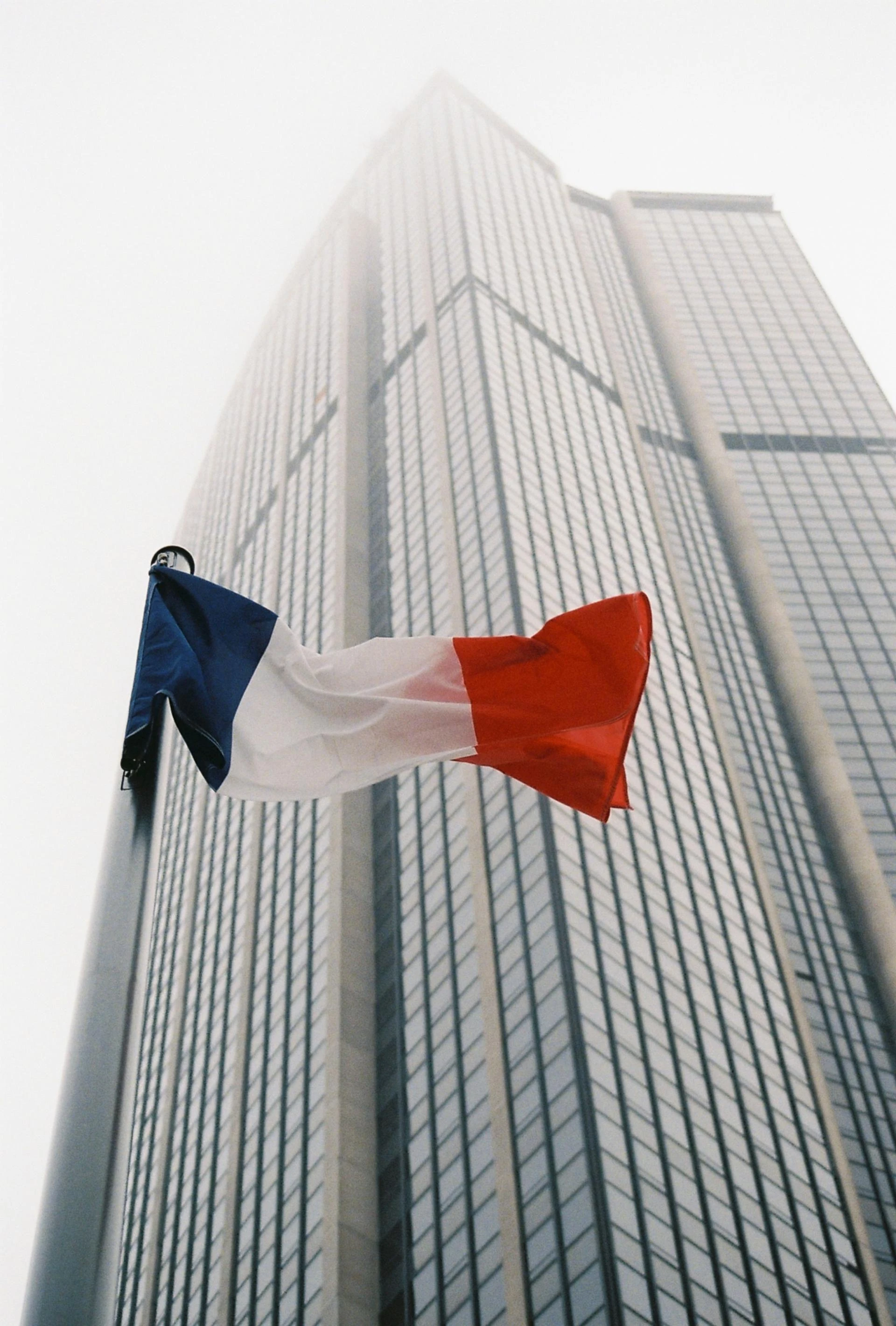 How to Start a Construction Business in France: Legal and Operational Guide