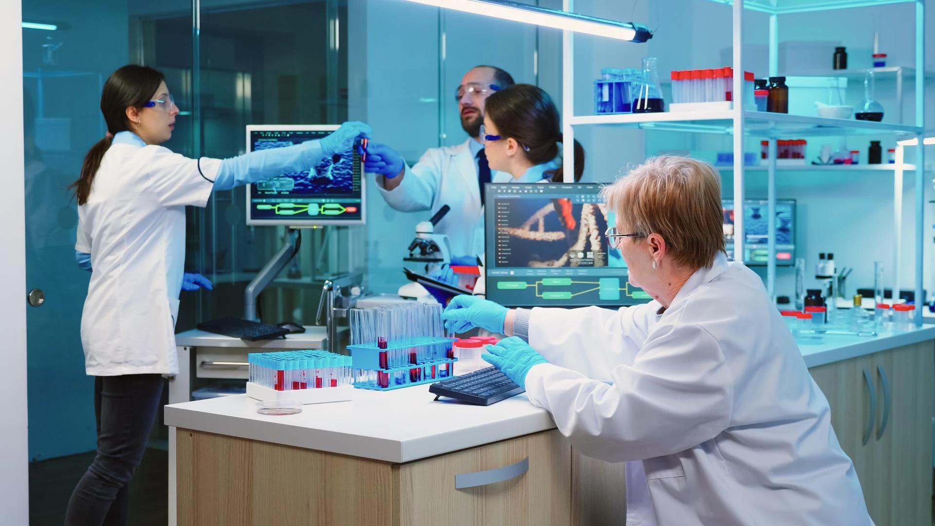 What Makes UAE Laboratory Equipment Distributors Stand Out from Global Competitors?