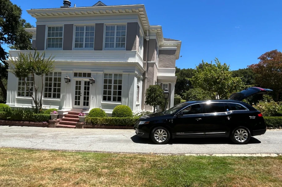 Why Merit Taxi is San Mateo’s First Choice for Local and Airport Rides?