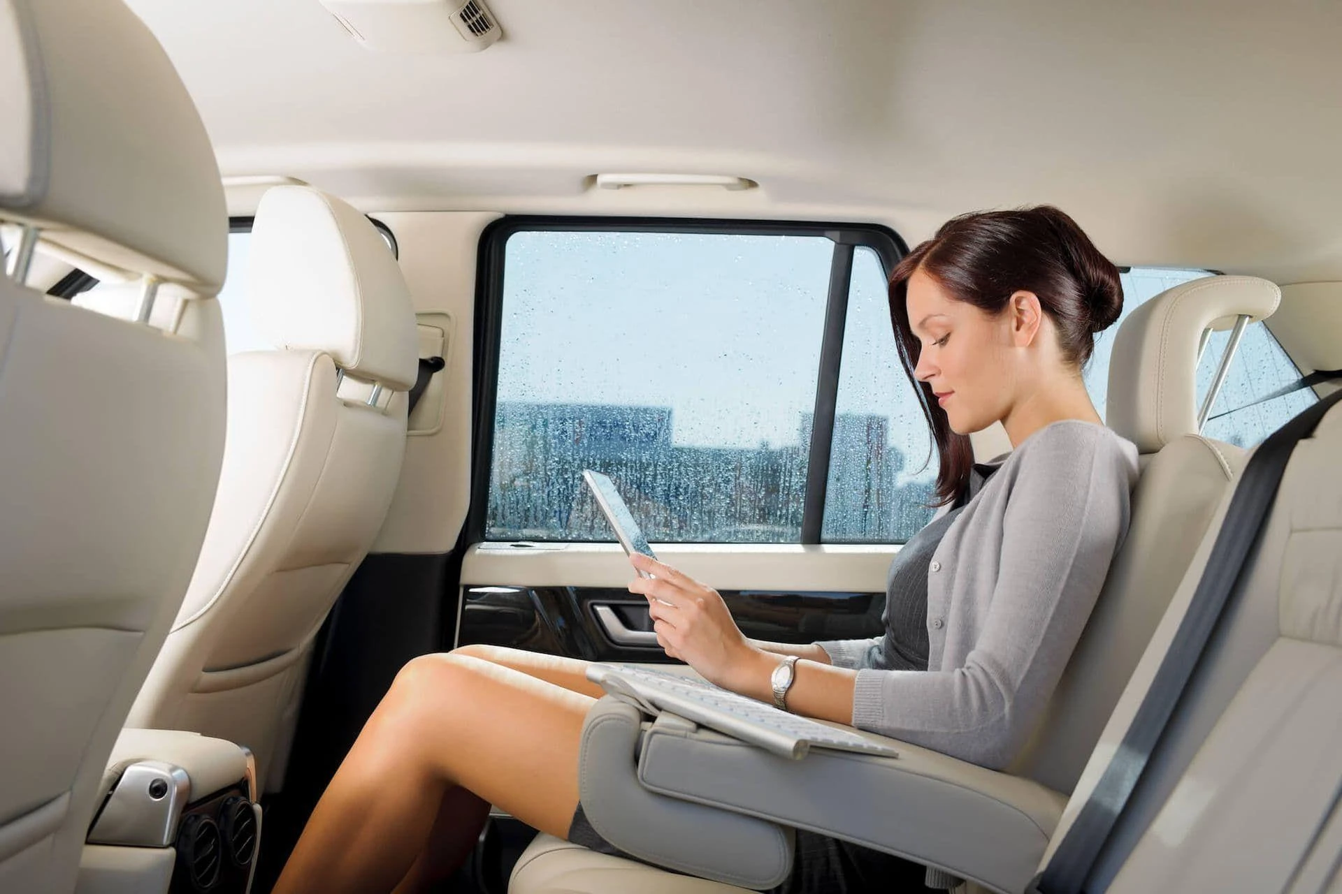 Experience Luxury Travel with the Best Chauffeur Service Dallas TX