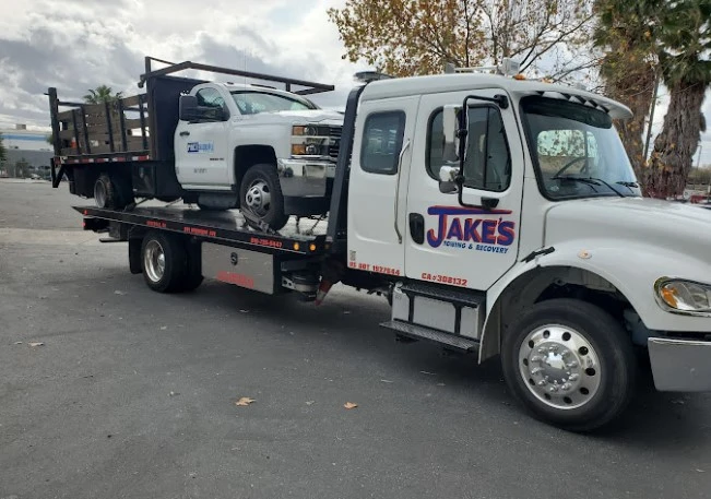 Emergency Tow Help for Roseville Night Drivers