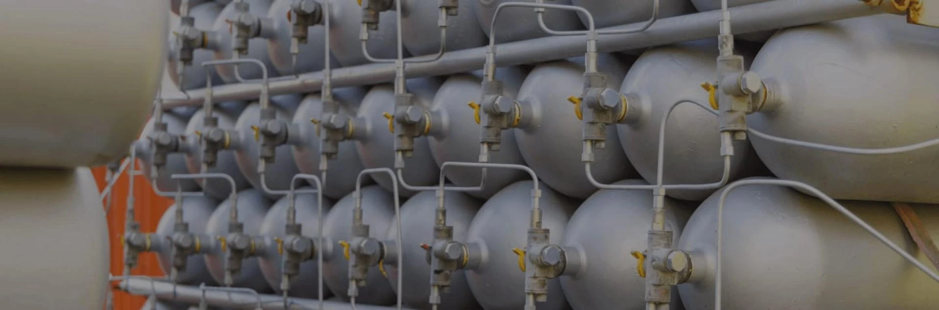 How Bulk Fuel Transport Companies Support Propane Tank Rental Services Across Regions