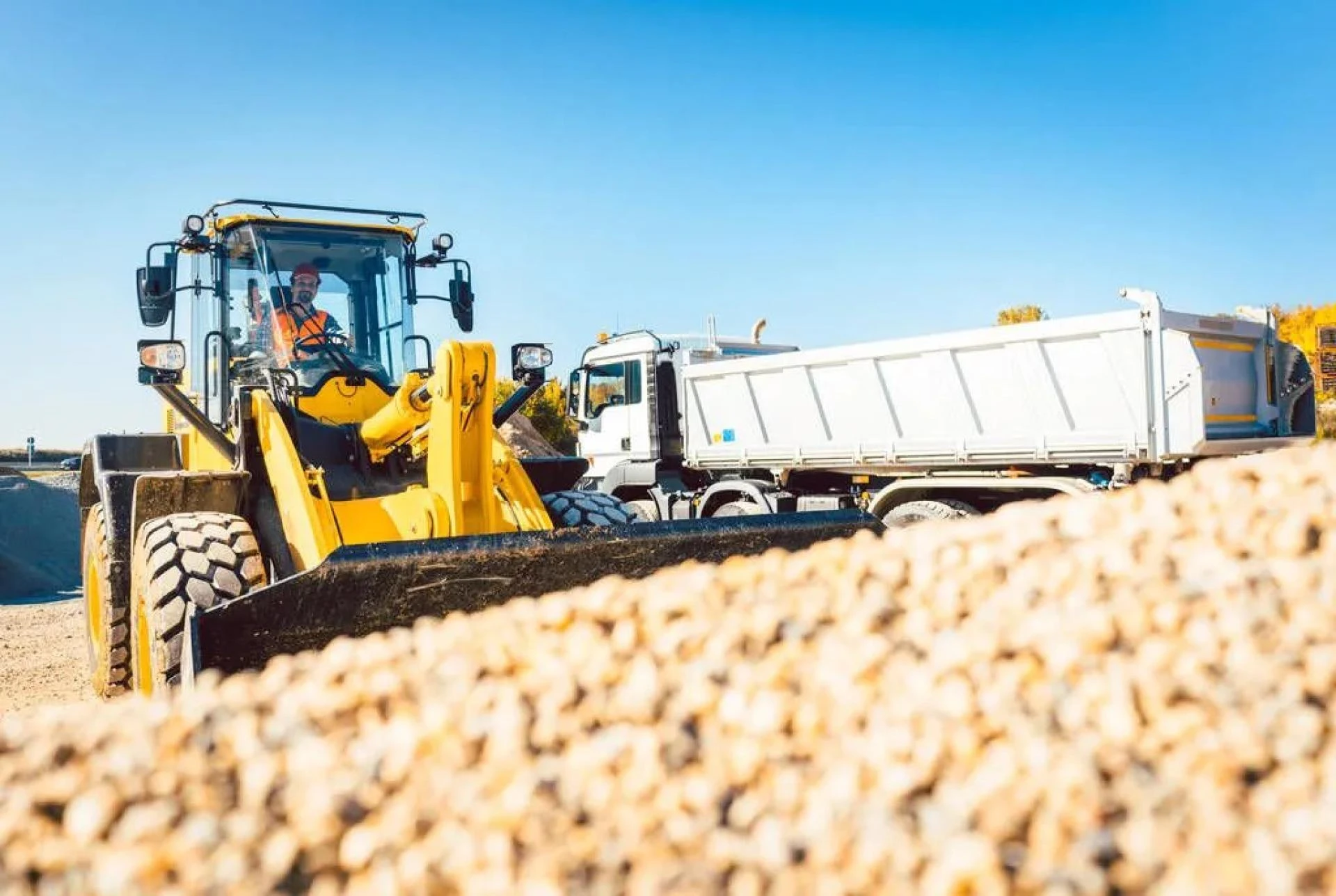 Why Skid Steer Loader Rentals Are Ideal for Landscaping and Site Preparation