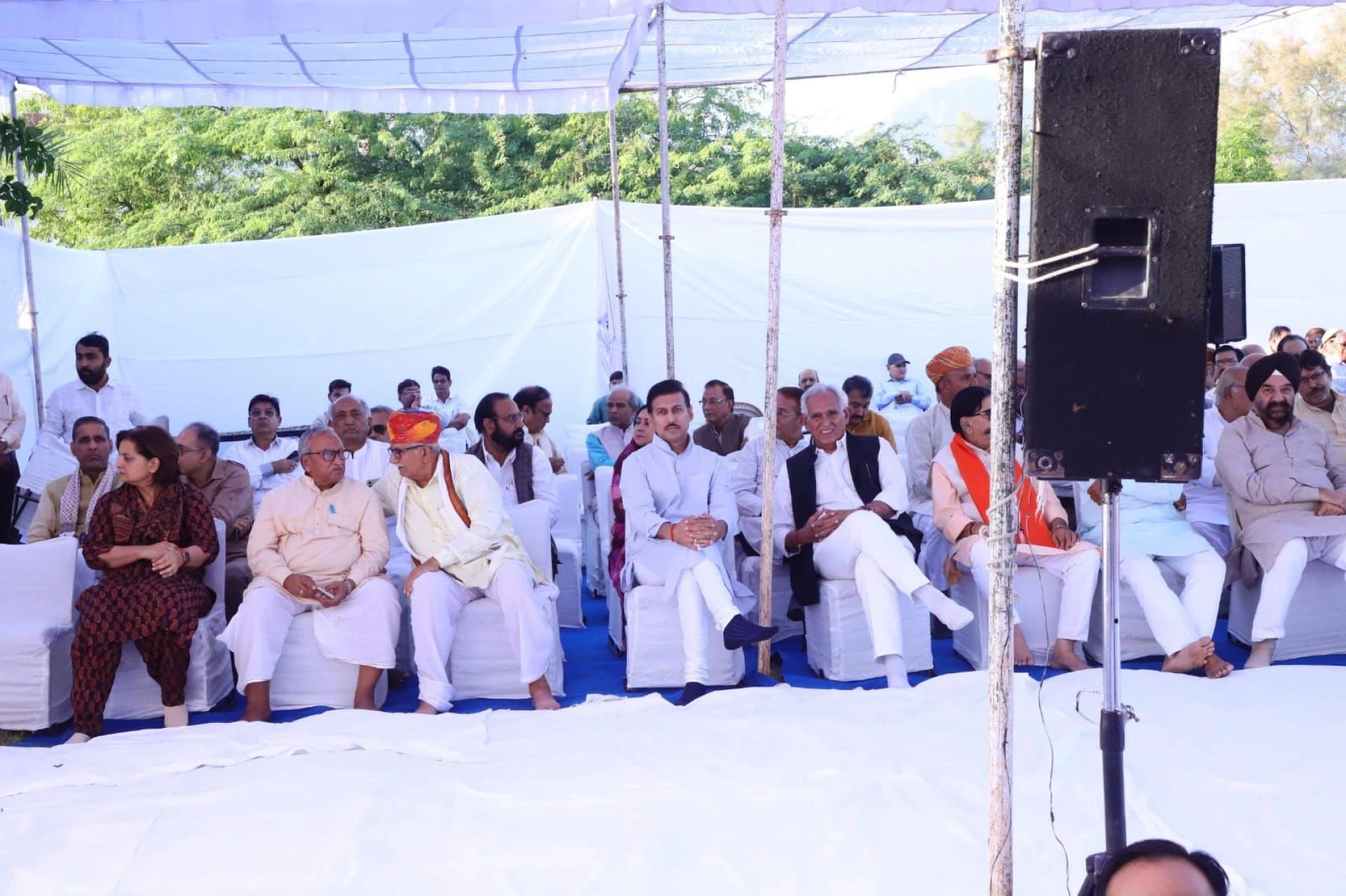 Col Rathore Pays Tribute in Ajmer: A Message of Service