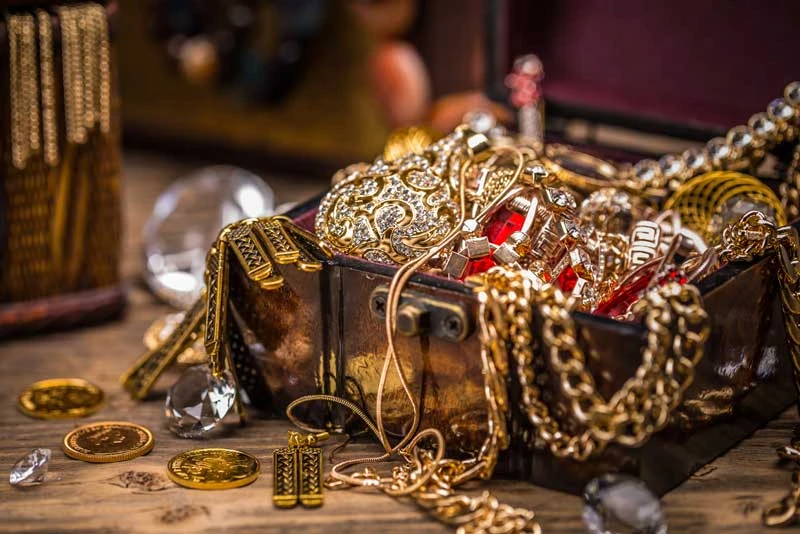 Makkah Jewellers Ridgeway Exceptional Gold & Bridal Sets