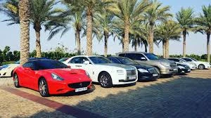 Expat’s Guide: Monthly Car Hire in Dubai for Long-Term Residents