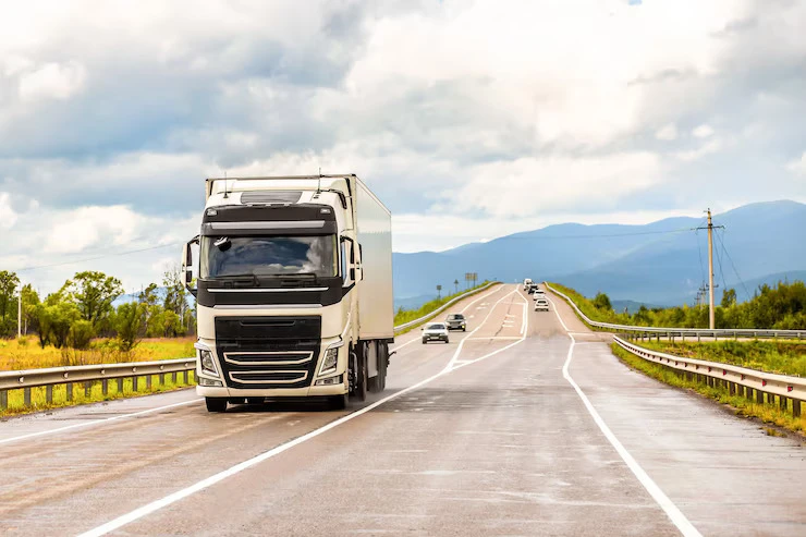 Reliable Hotshot Delivery Services | Big Wheels Transport