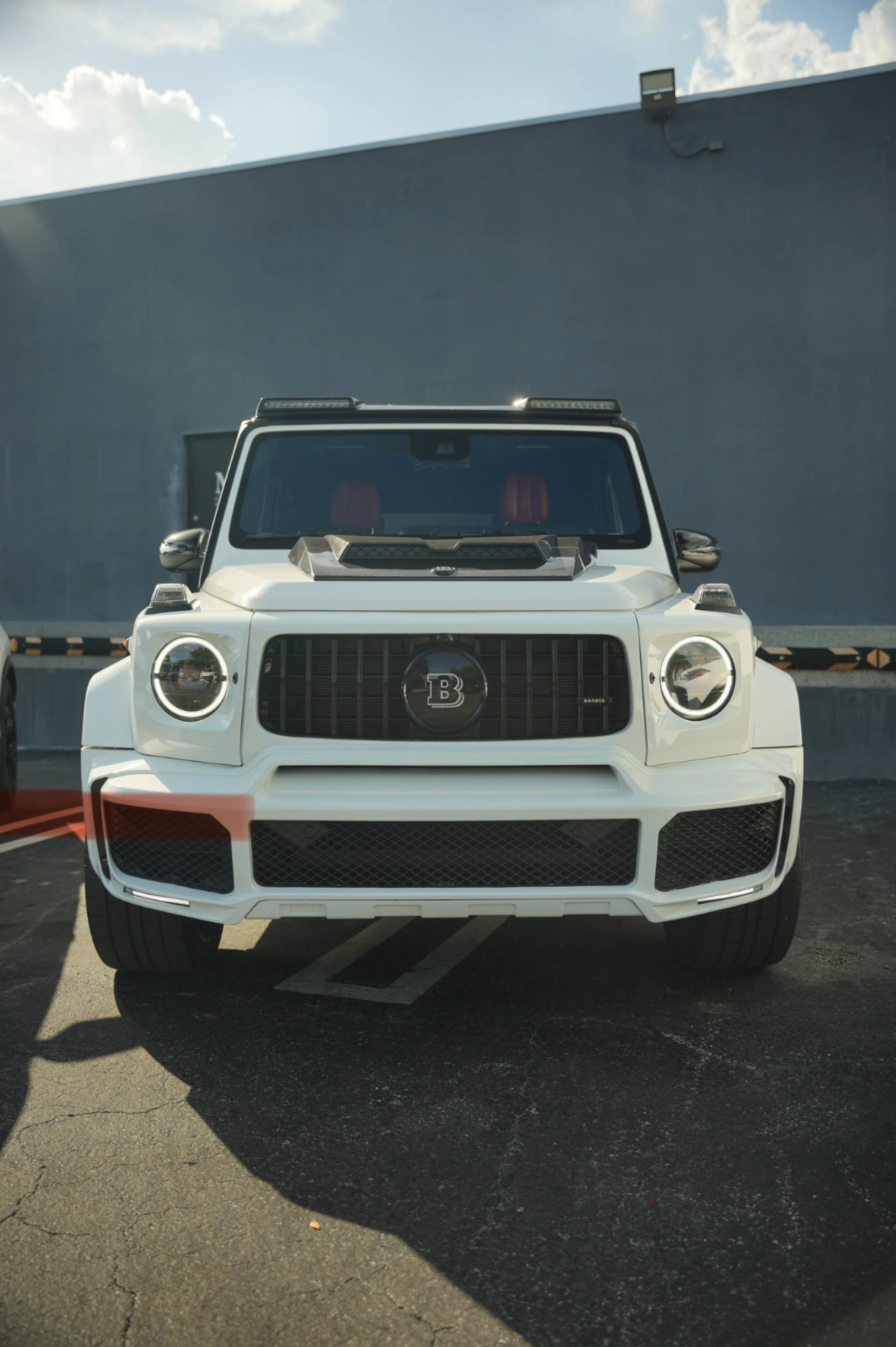 3 Best Luxury Car Rentals for Music Videos in Atlanta