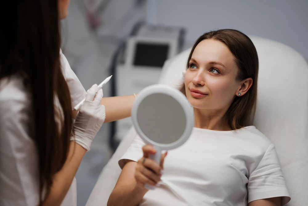 Fillers in Dubai: Secrets to Long-Lasting Youth Without Surgery