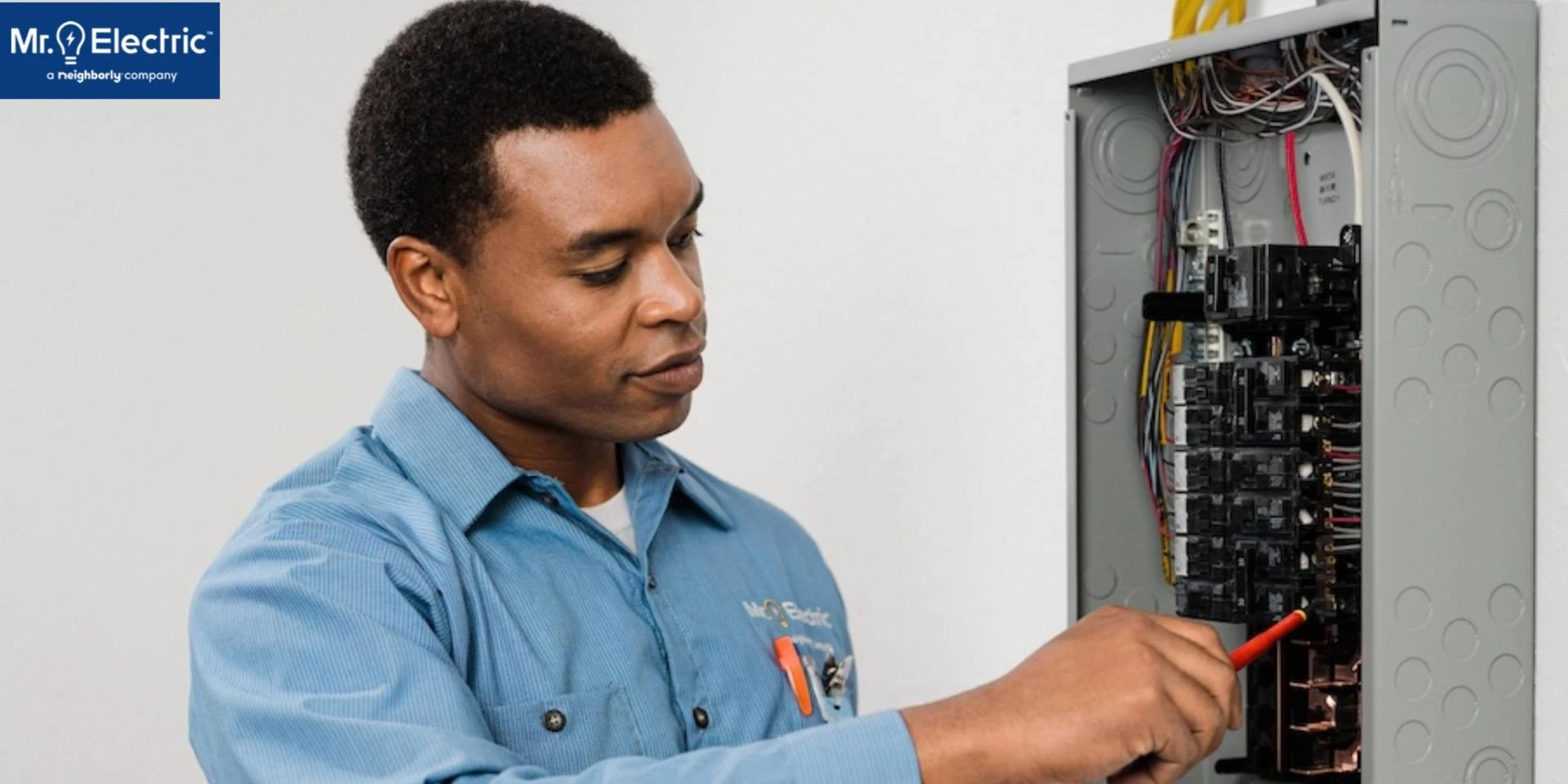 Top 10 Electrical Safety Tips Every Family Should Know (2025 Edition)