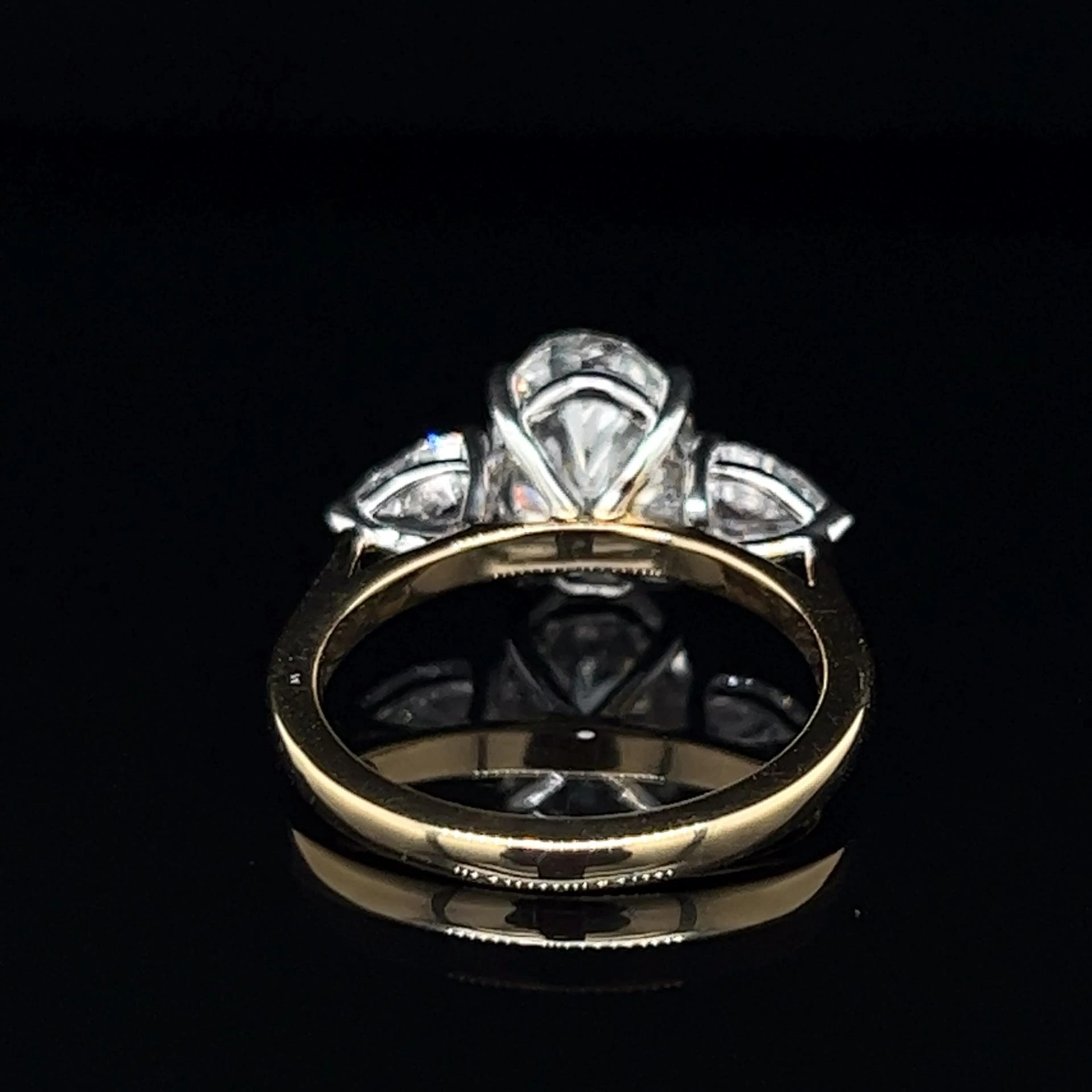 Find Your Perfect Sparkle at Houston’s Top Indian Diamond Jewelry Store