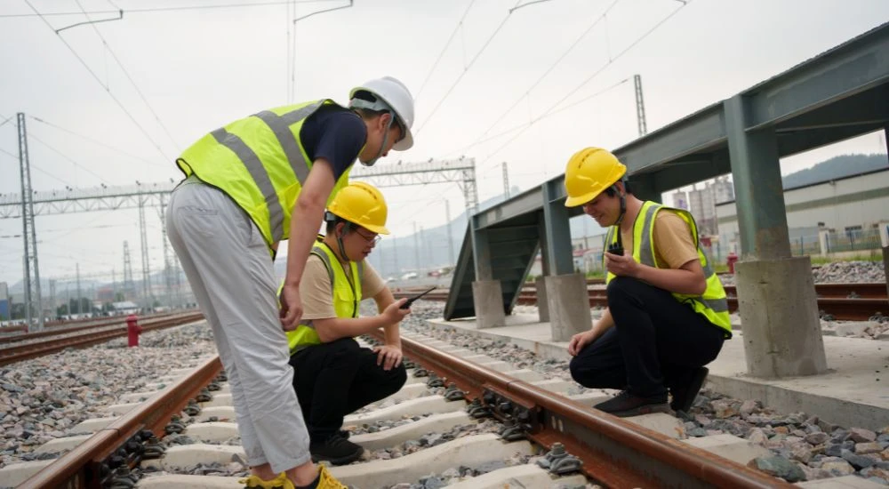 Top 7 Tips to Get Railway Contractor License Approval on the First Attempt