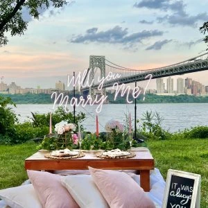 Decoration Marry Me: How to Create the Perfect Romantic Proposal Setup