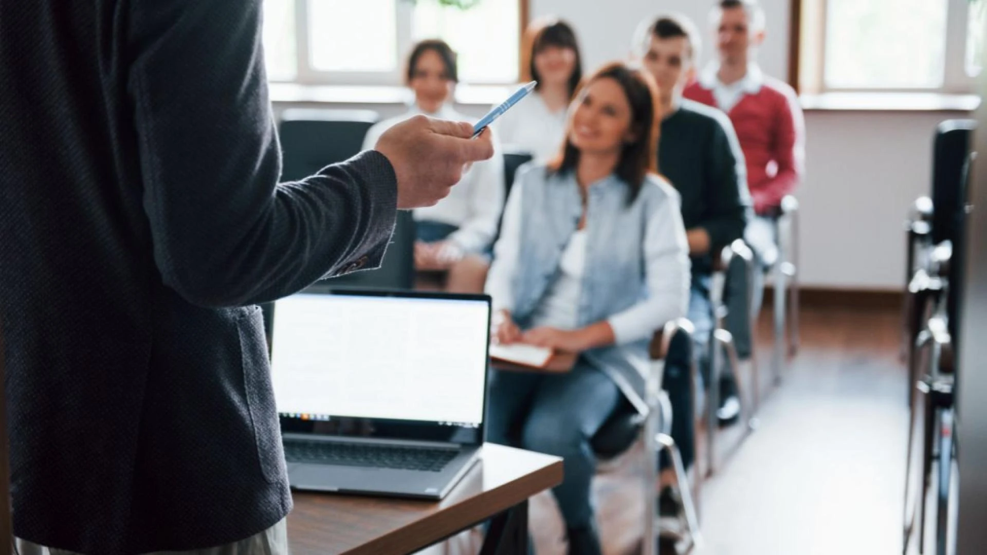 Why Study Business Programs at the University of East London