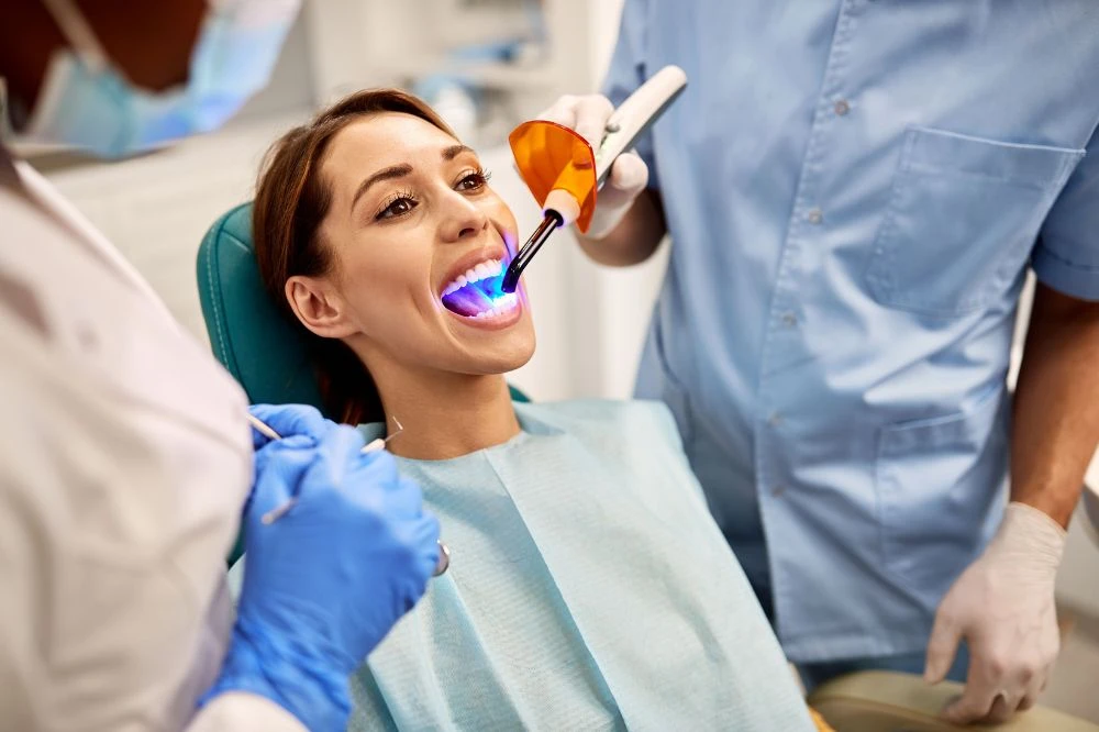 What is Cosmetic Dental Bonding and How Does it Work?