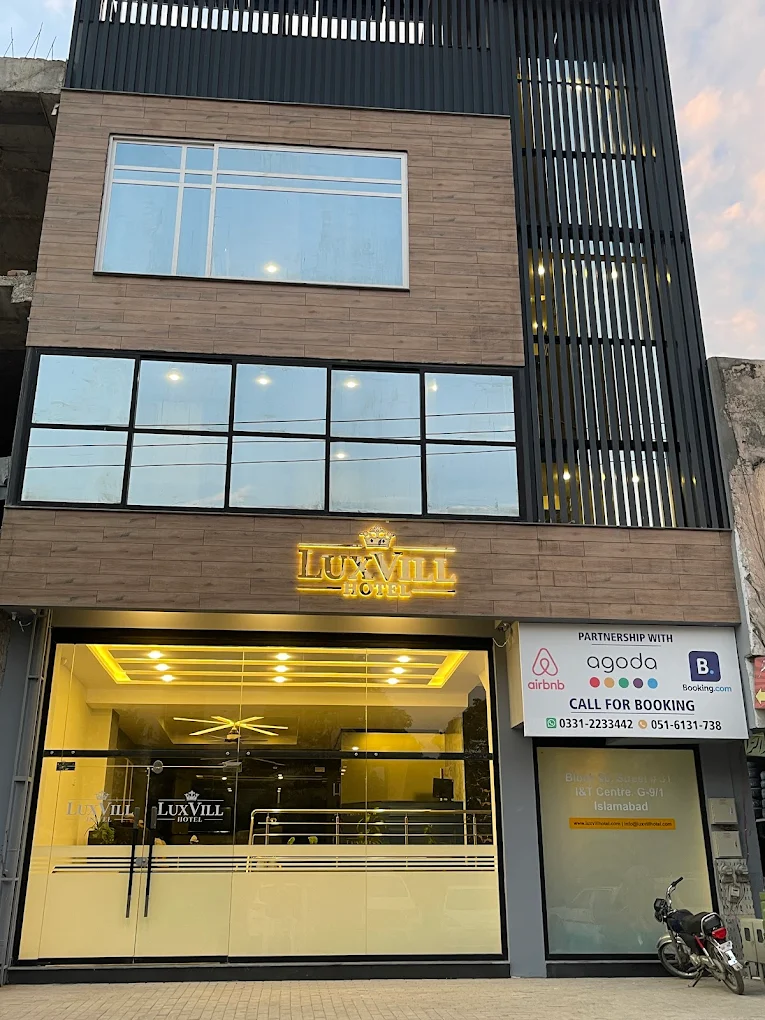 Best Hotel in Islamabad: Treehouse Suite in Sky Garden