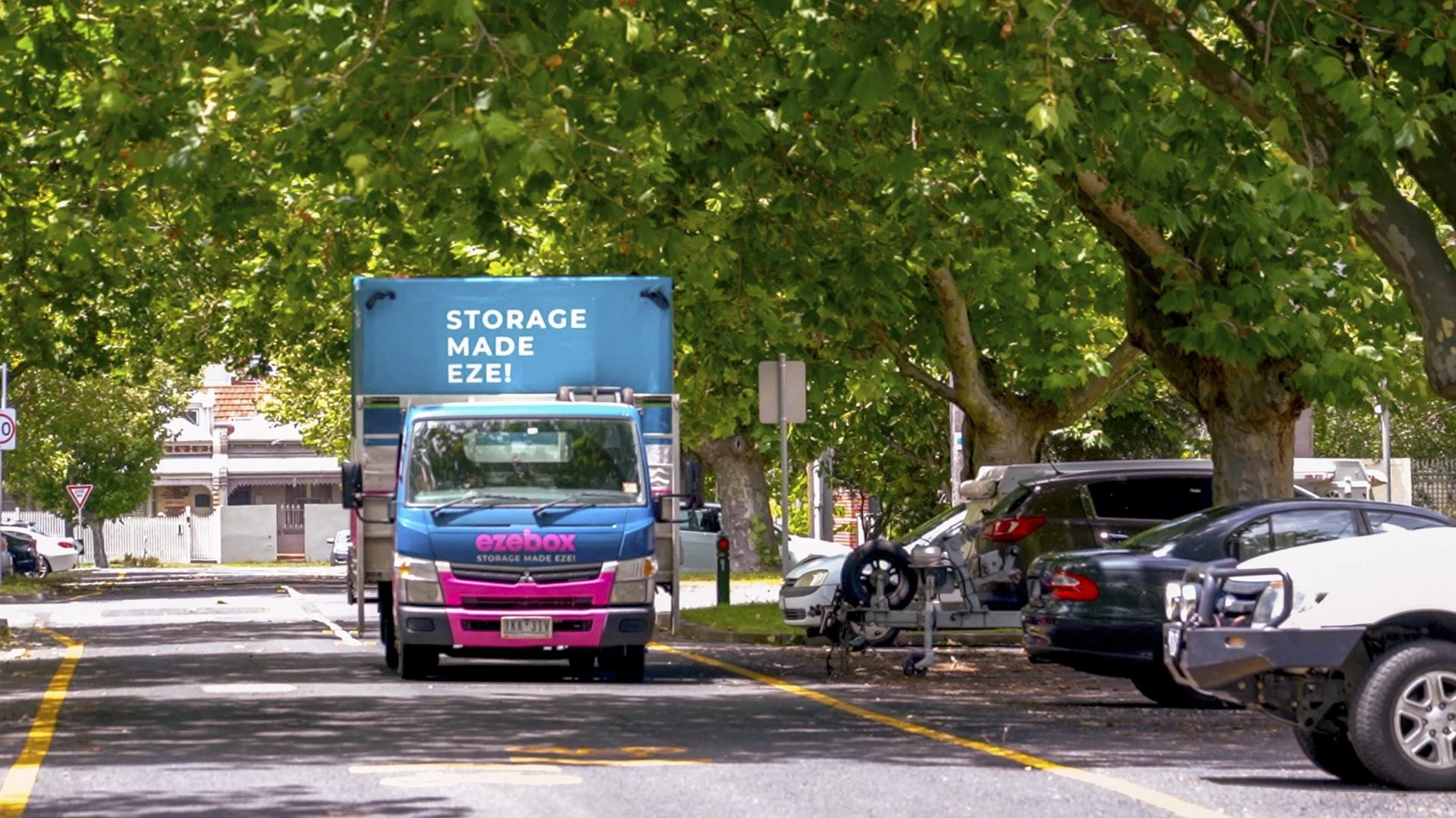 How Can Cheap Storage Solutions and Mobile Storage Units Simplify Your Space Management?