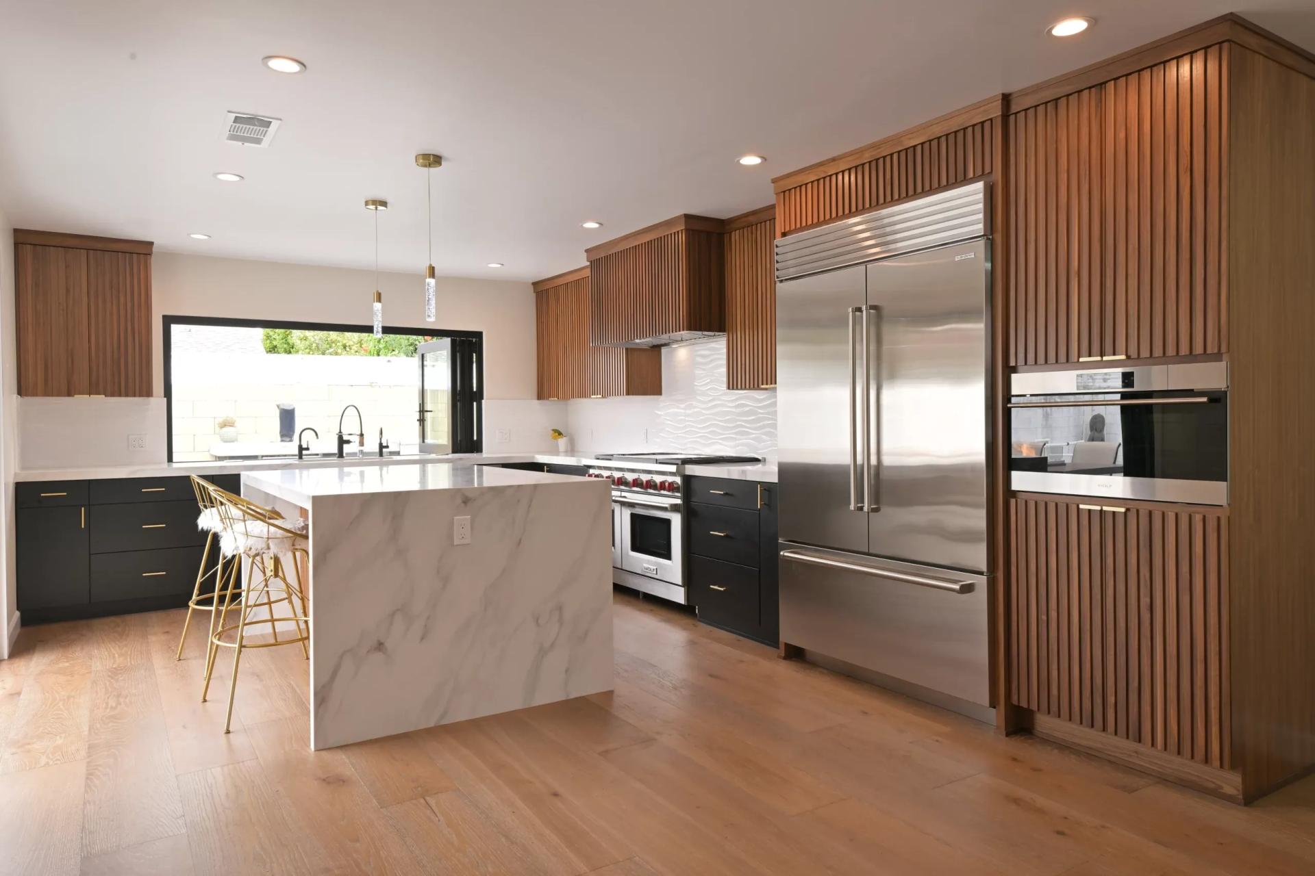Pacific Palisades Home Builders: Crafting Luxury Living with Precision & Style