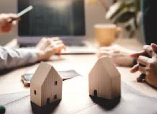Property Loan Experts in South Africa: Do You Really Need One?