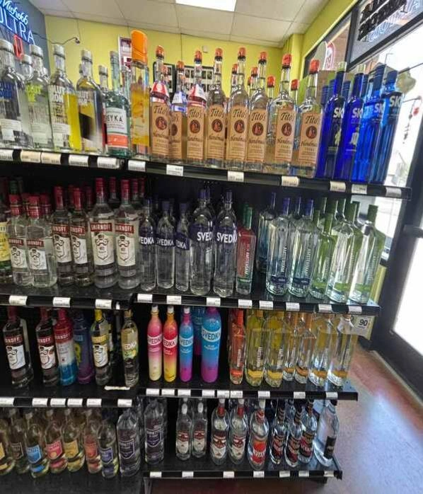 Exploring Whisky at Friends Liquor in Overland Park