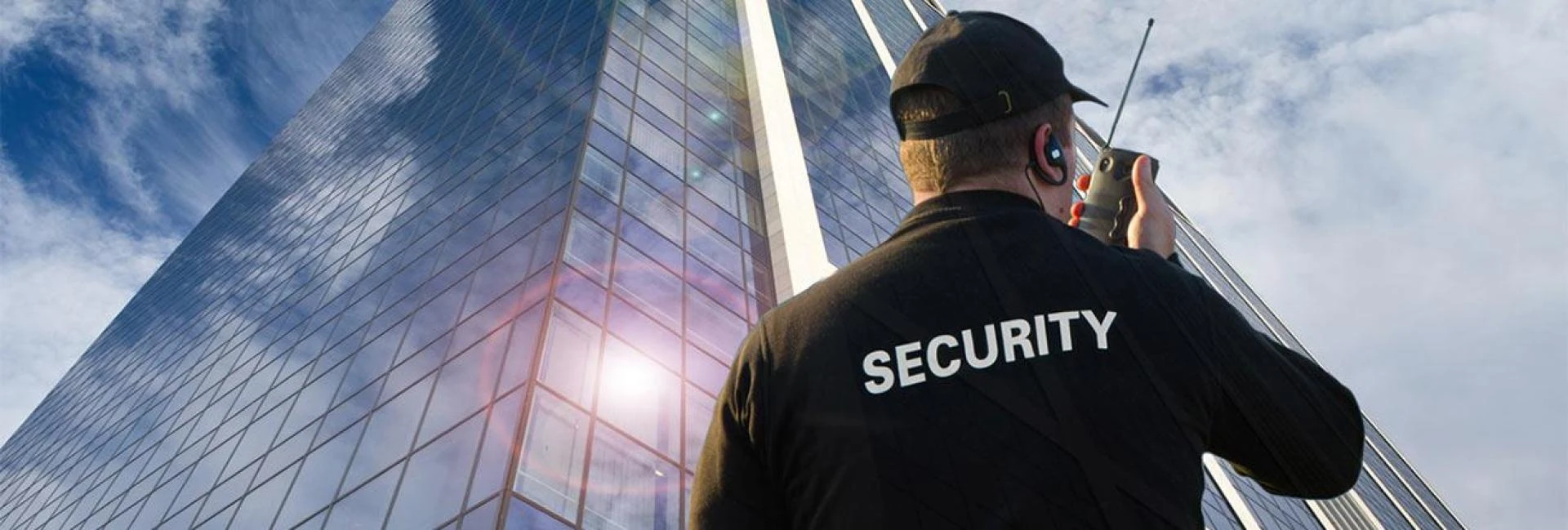 Why Oakland Businesses Benefit from Professional Security Guard Services?
