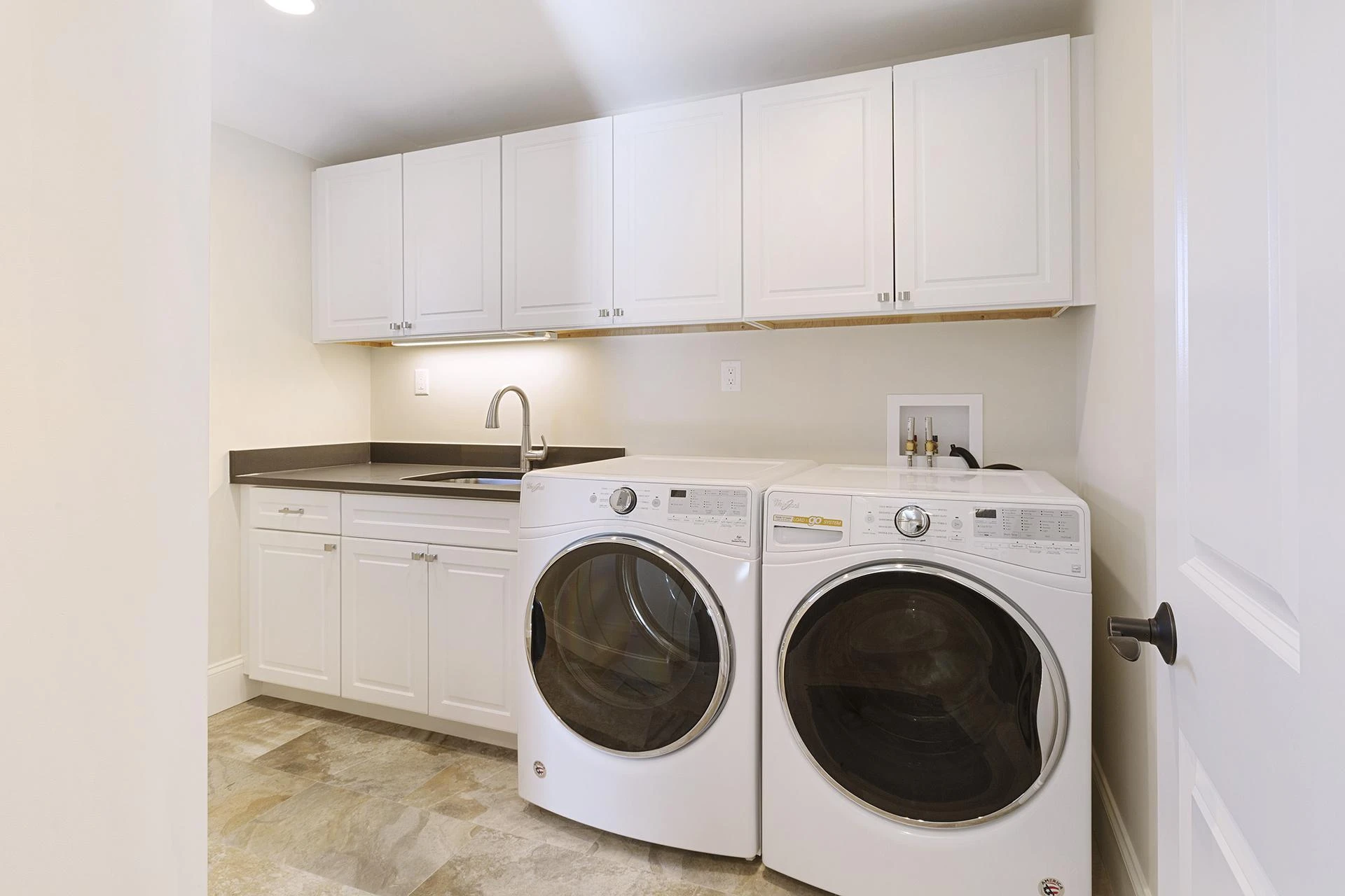 Cabinets With a Purpose: Building Spaces That Actually Work 