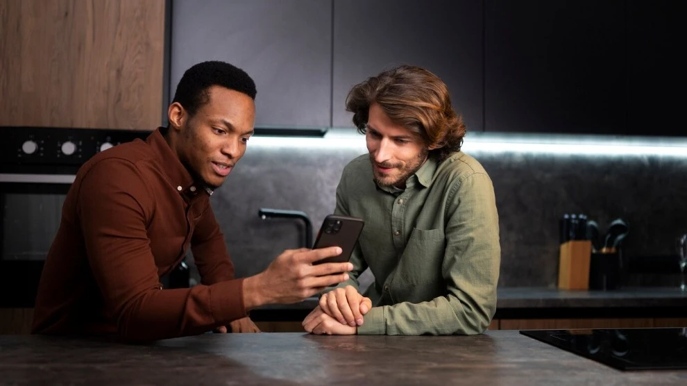 Why MeetChat Stands Out Among the Best Stranger Chat Sites Today