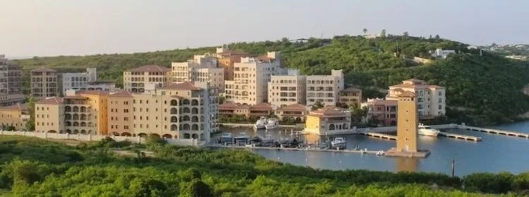 Top Luxury Resorts in St Maarten with Stunning Sea Views & VIP Perks