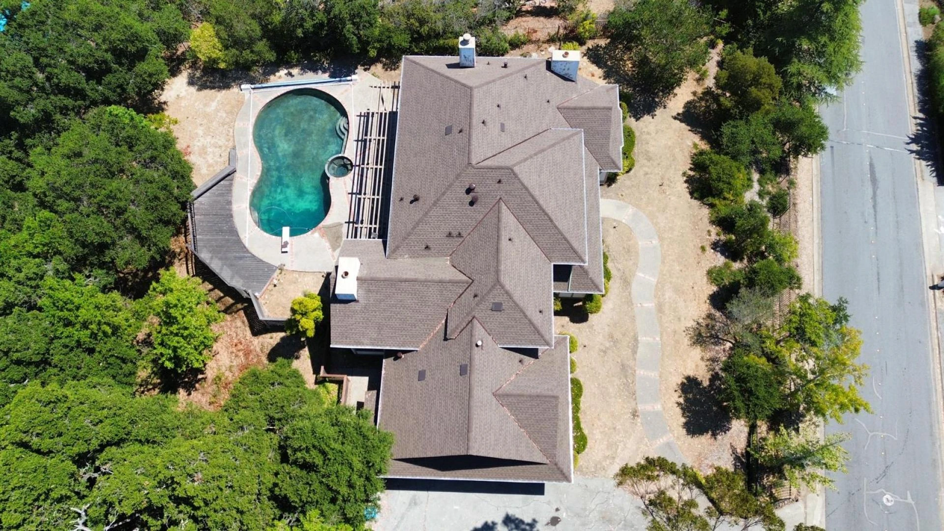 Preparing Your Roof for the Bay Area Rainy Season: October Maintenance Tips for San Jose Homes