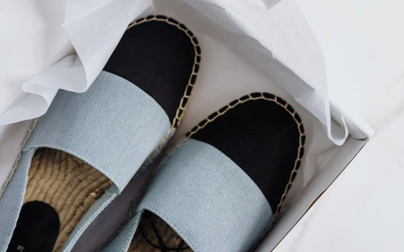 How to Pack Shoes for Moving (Step-by-Step Guide That Prevents Damage)