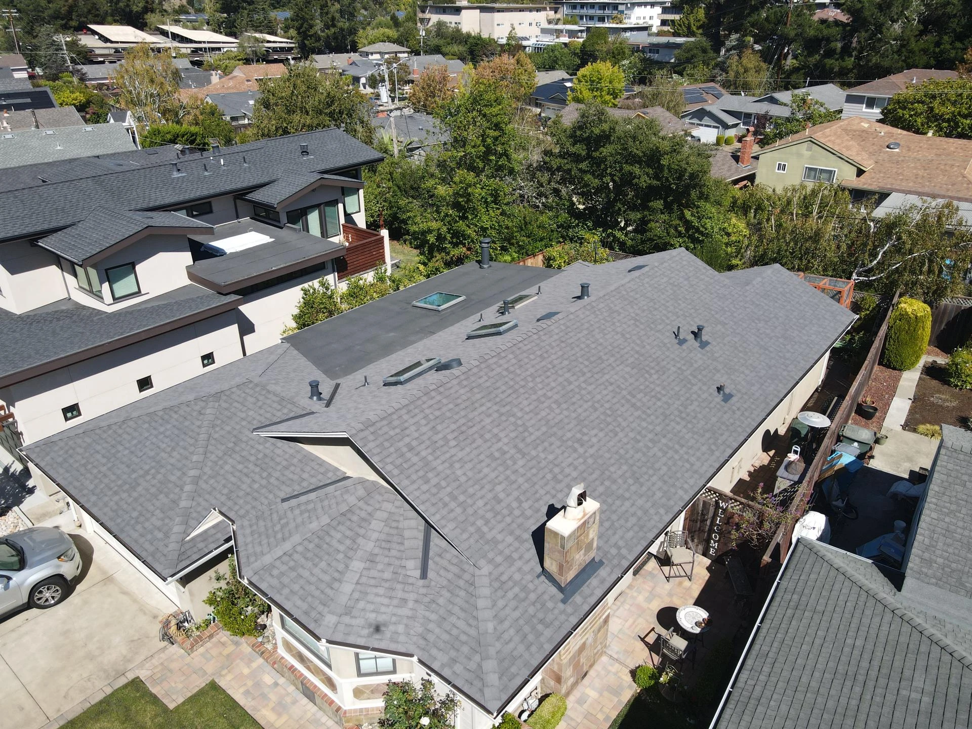 Apollo Roofing Company: San Rafael’s Premier Roofing Solution