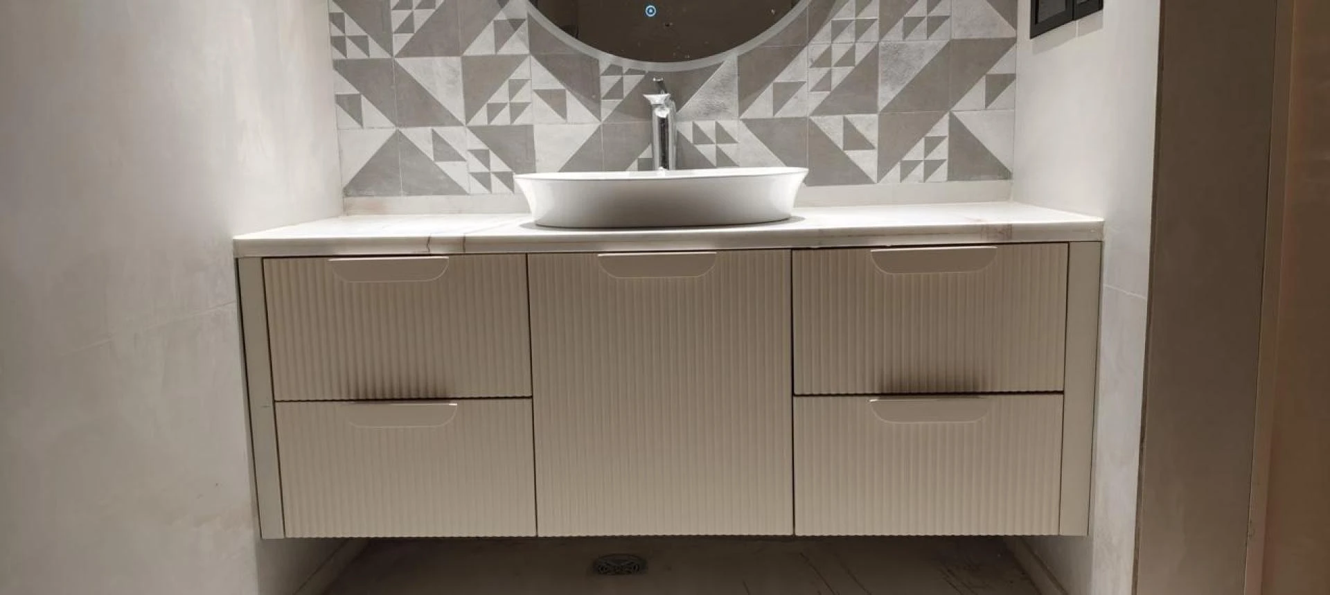 Transform Your Space with Modern Design Bathroom Vanities