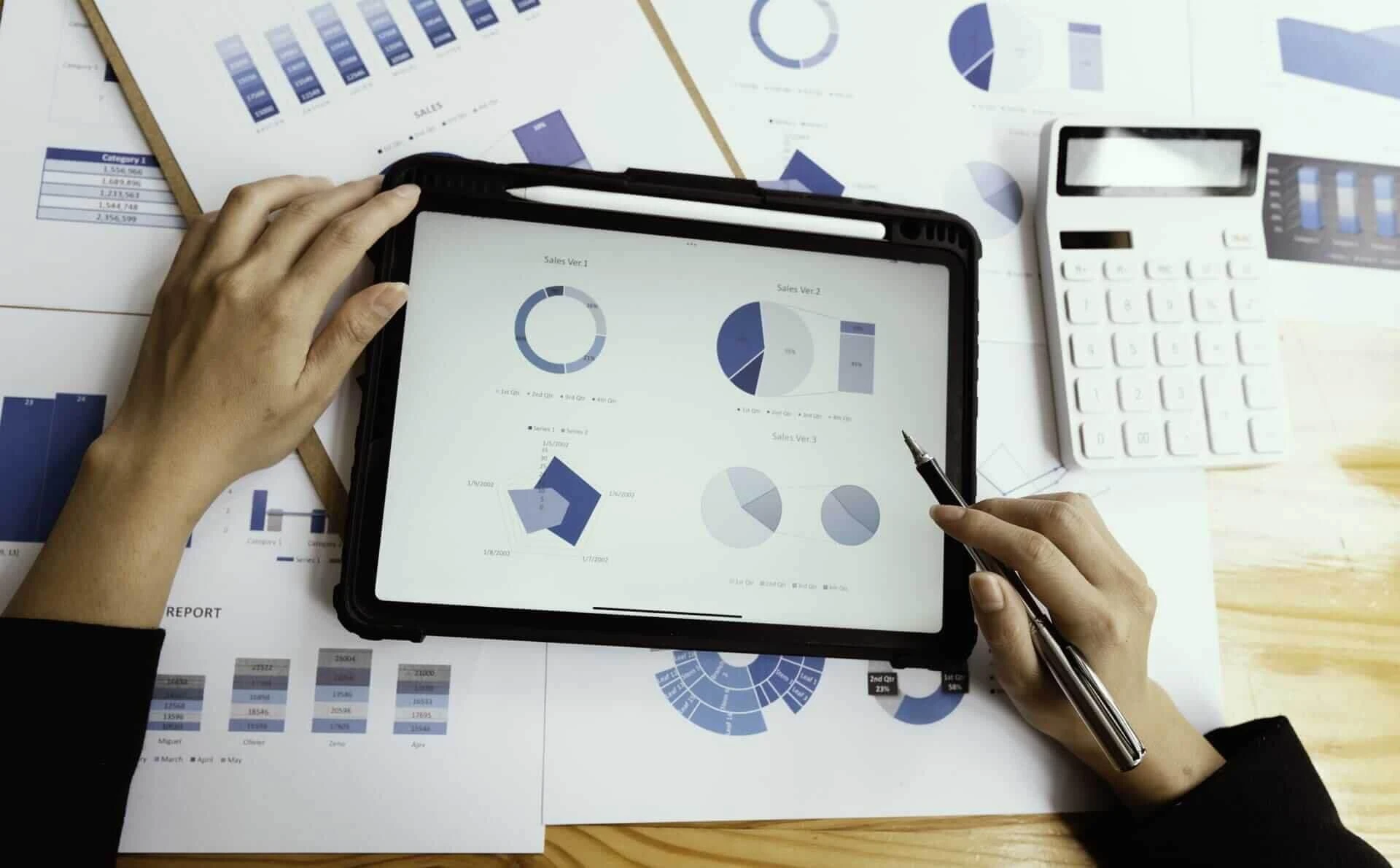 How Professional Bookkeeping Services Strengthen Business Growth and Efficiency