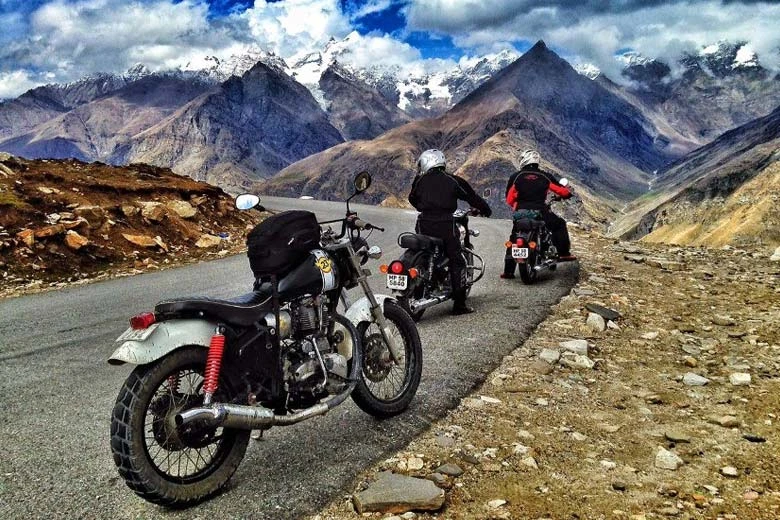 Leh Ladakh Bike Trip for Beginners: Complete Guide for First-Time Riders