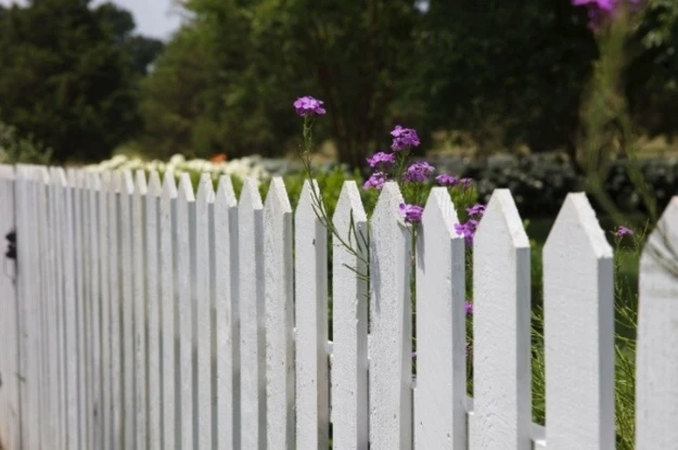 Quality Craftsmanship in Fence Installation Rochester
