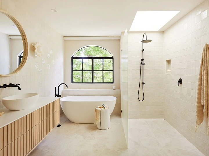 Maximise Space and Style with Custom Bathroom Renovations Brisbane Western Suburbs