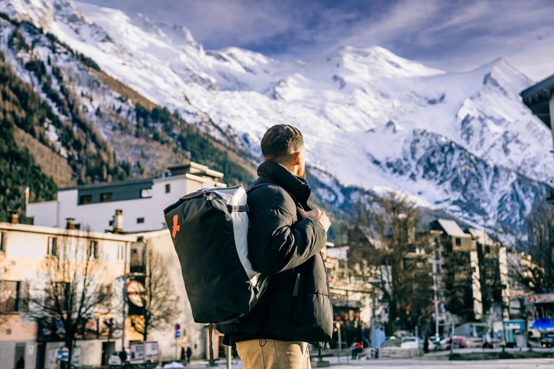 Traveling and Giving: How to Enjoy an Eco-Conscious Holiday Season