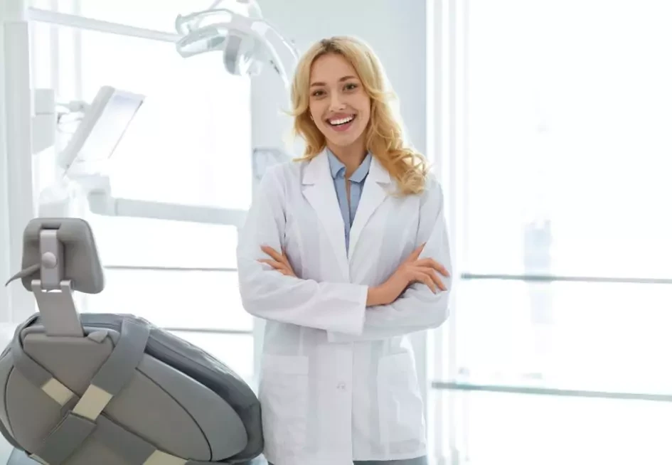 Leukoplakia: Causes, Symptoms & Treatments in Swansea