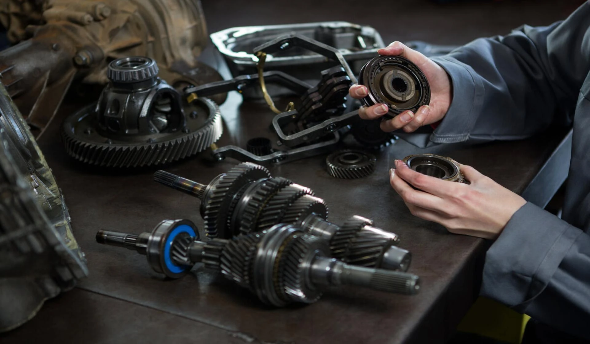 OEM Auto Parts Dubai: The Smart Choice for Long-Term Performance
