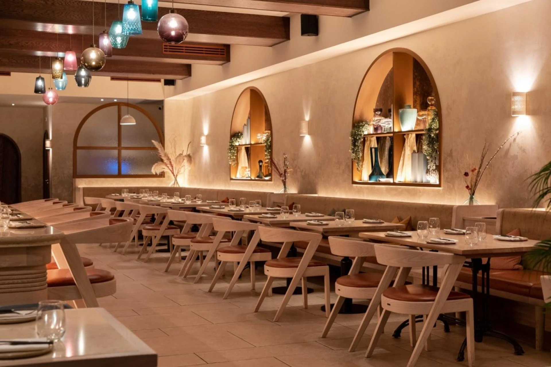 Draft: My Post TitleCustom Hotel Furniture vs. Mass-Produced: Which Is Right for You?